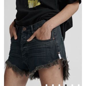One Teaspoon FOX BLACK LE WOLVES DENIM SHORT